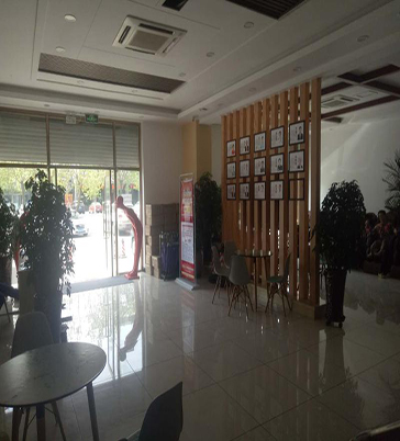 吉大清枫实体店